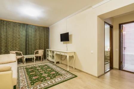 Айвазовское - 80