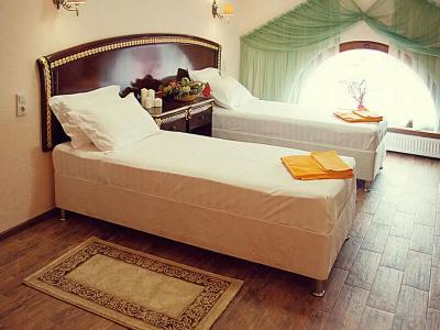 Green Hall - 38