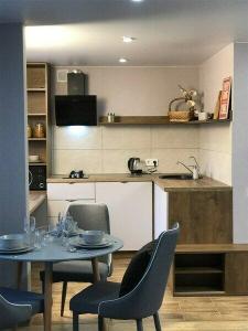 у Королевского замка - 27