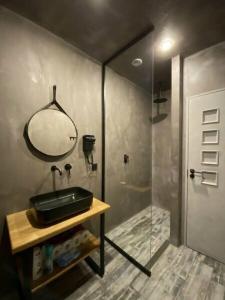 SEAL-hostel - 72