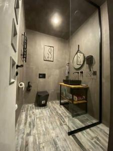SEAL-hostel - 73