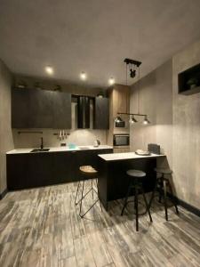 SEAL-hostel - 74