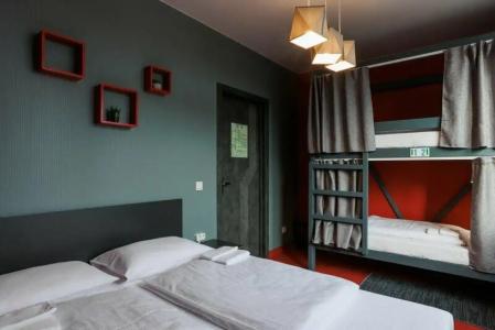 Hostel Bed Idea - 18