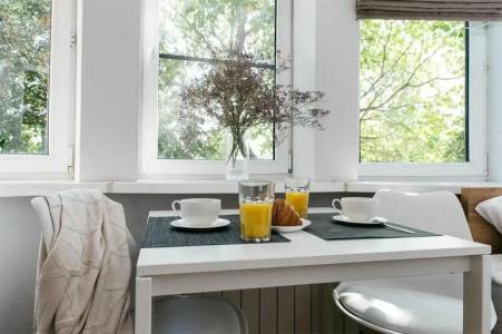 Академик - 53