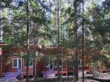 Семейный коттедж с красивым видом из окна