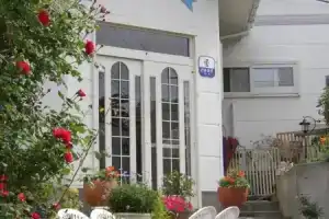Resort inn Sakanoshita, Фудзикавагутико