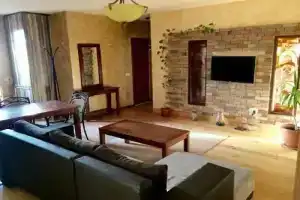 Mini-Hotel Şara Talyan and Tours, Ереван