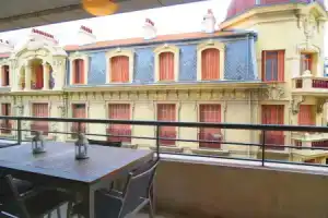 Lola Terrasse by Nestor&Jeeves, Ницца
