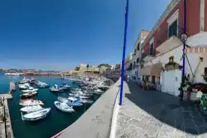 Turistcasa L'Archetto 18, Понца