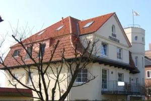 Ferienwohnungen in historischer Villa in Warnemünde (LB), Варнемюнде