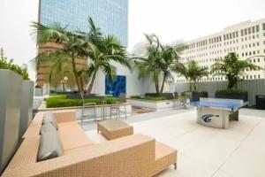 Wilshire Experience Apartment, Лос-Анджелес
