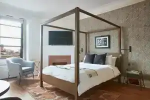 Charming Downtown Crossing Suites by Sonder, Бостон