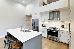 West End Home #5 - 4 Br Townhouse, Нэшвилл