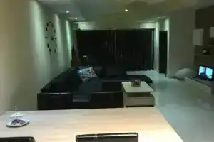 Simply British Apartment, Сент-Полс-Бэй