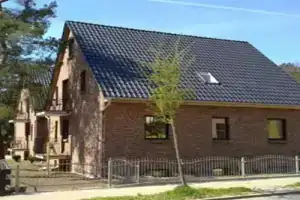 Apartmenthaus Hus Übi by Rujana, Бинц