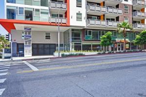 1111 Wilshire by Ginosi, Лос-Анджелес