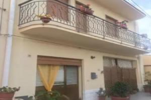 Casa Vacanza, Кустоначи