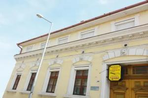Marika Pension, Надьканижа