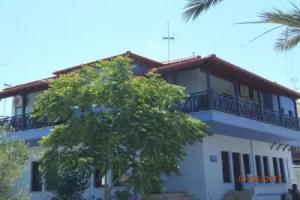 Pension Anastasia, Амолиани