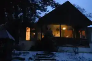 Leányvirág Vendégház, Леаньфалу