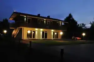 Apartamentai Trys pušys, Швентой