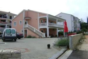 Apartments Krajačić, Малинска