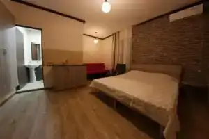 Shara Talyan 8/2 Guest House, Ереван