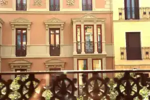 Avenida Apartments Valencia, Барселона