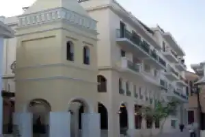 Diana Hotel, Закинф