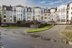 Апартаменты на улице Потемкина 1, Калининград