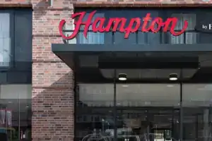 Отель «Hampton by Hilton Düsseldorf City Centre», Дюссельдорф