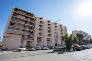 Le Baccara, Сен-Лоран-дю-Вар