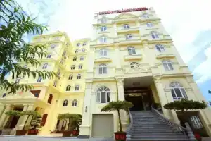 Thuan Thanh Hotel, Нинь Бинь