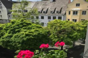 #1 AUGSBURG luxurious old town apartment in absolute central location, Аугсбург