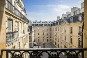 Отель «Grand Hôtel Du Palais Royal», Париж