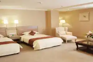 Pingmei Business Hotel, Чжэнчжоу