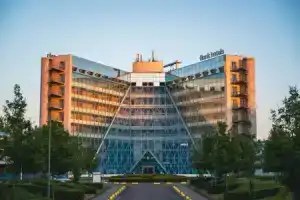 Best Western Plus Hotel Groningen Plaza, Гронинген