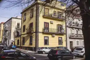 Bed & Breakfast Lady-B, Неаполь