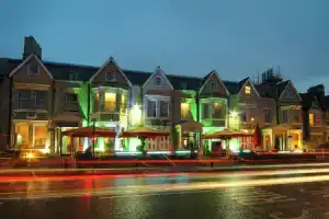 Newcastle Jesmond Hotel, Ньюкасл