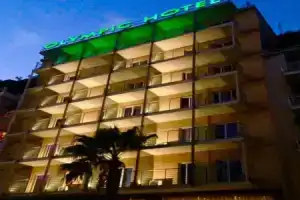 Olympic Hotel, Пирей