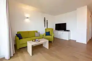 2 Zimmerapartment optional Bootsliegeplatz P6A2, Плау-ам-Зе