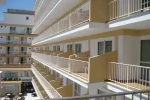 Hotel «Riutort», Л'Аренал