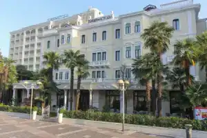 Grand Hotel Trieste & Victoria, Абано-Терме