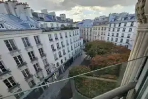 Отель «Hôtel du Sentier», Париж