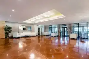 Hotel «La Mar», Кельце