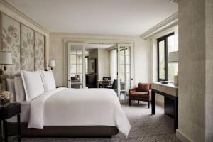 Отель «Four Seasons Boston», Бостон