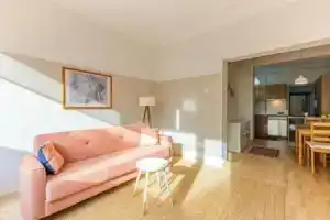 Comfy and Central House in the Historical District Uskudar near Kadikoy, Стамбул