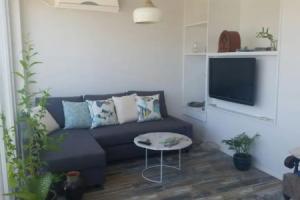 Tel Aviv Roof Apartment, Тель-Авив