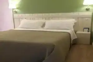 Suite & Breakfast Miraglia 19, Реджо-Калабрия