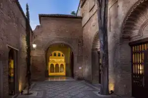 Отель «Parador de Granada», Гранада